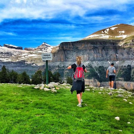 Casa Pirinea Ordesa Vendégház Belsierre Kültér fotó