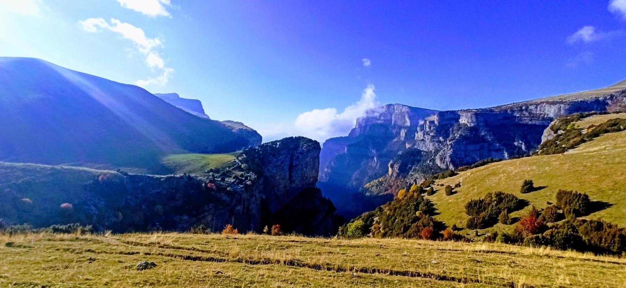 Casa Pirinea Ordesa Vendégház Belsierre Kültér fotó