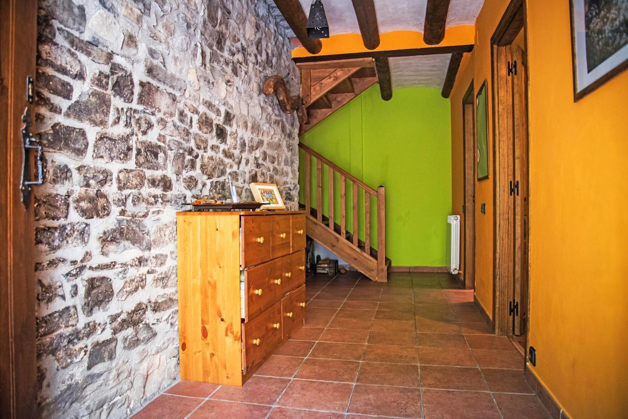 Casa Pirinea Ordesa Vendégház Belsierre Kültér fotó