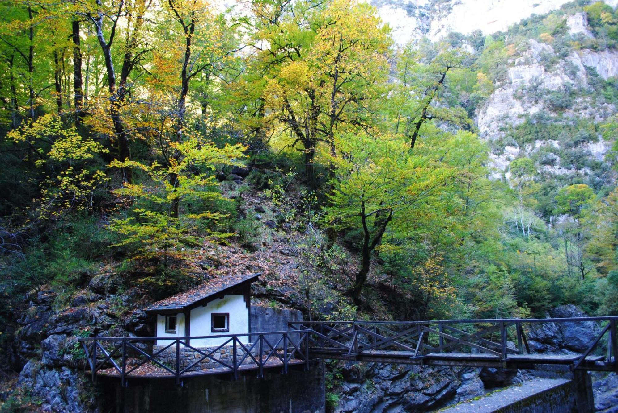 Casa Pirinea Ordesa Vendégház Belsierre Kültér fotó